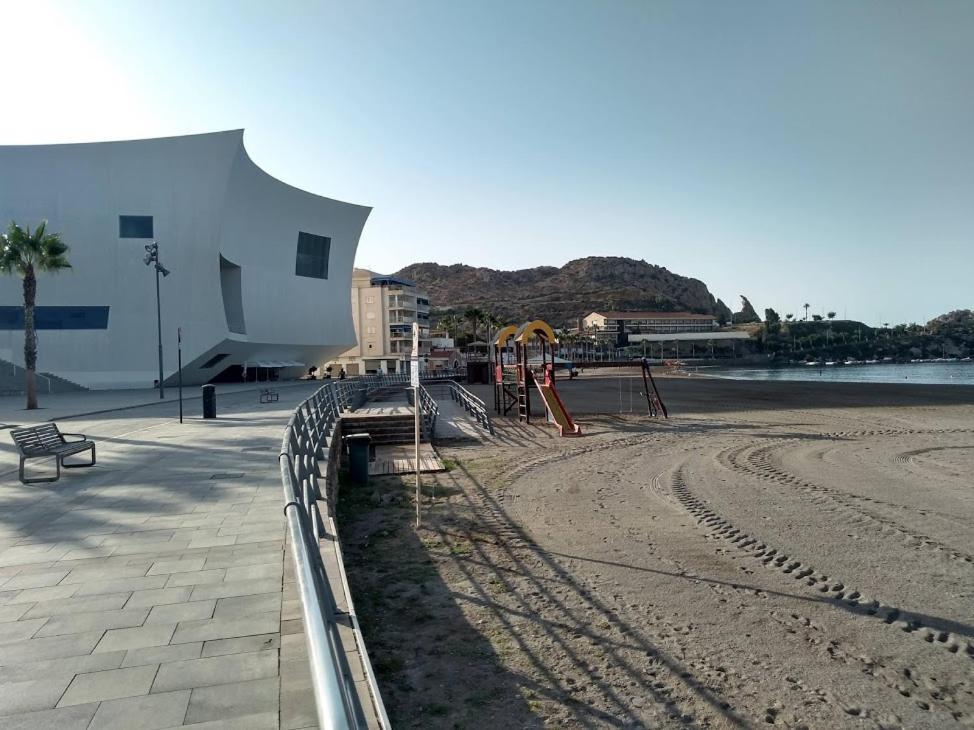 Aguilas Playa Luaran gambar